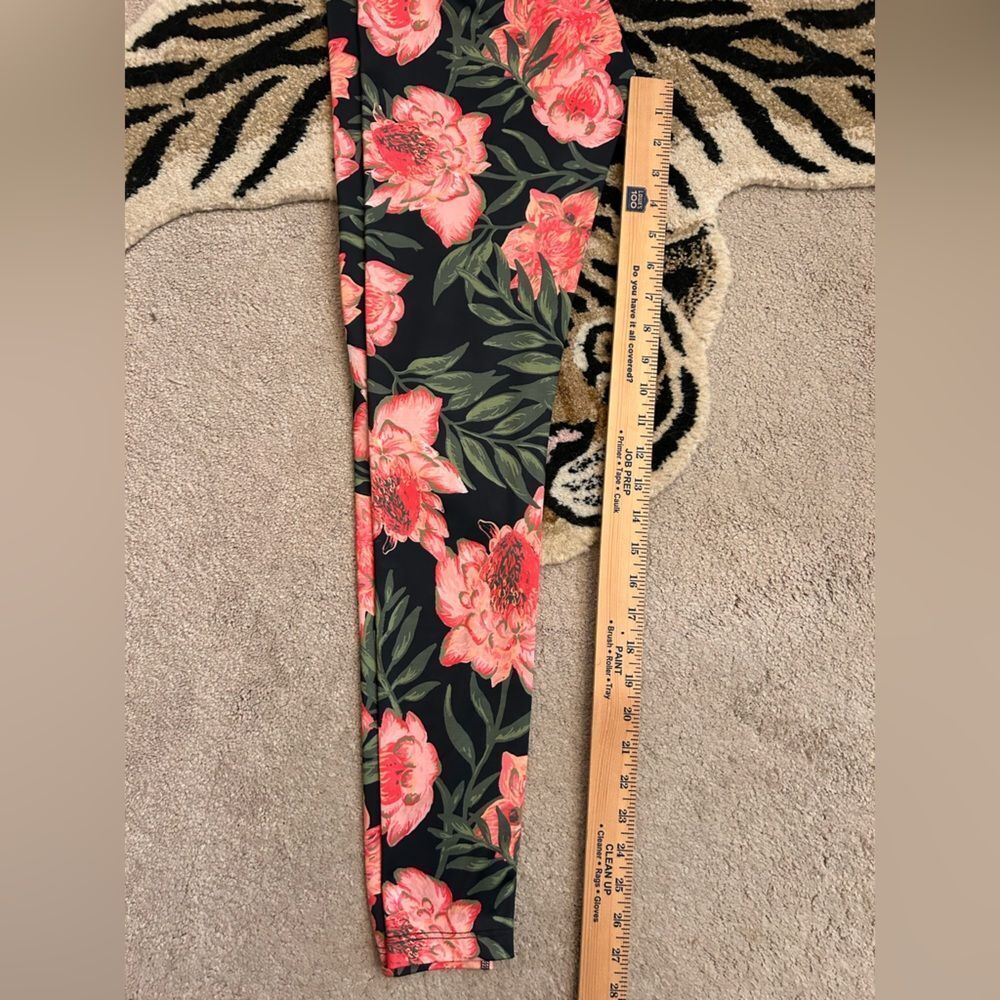 BEYOND YOGA Lux Floral High-Rise Full-Length Leggings Black Pink Size Small - Picture 3 of 8